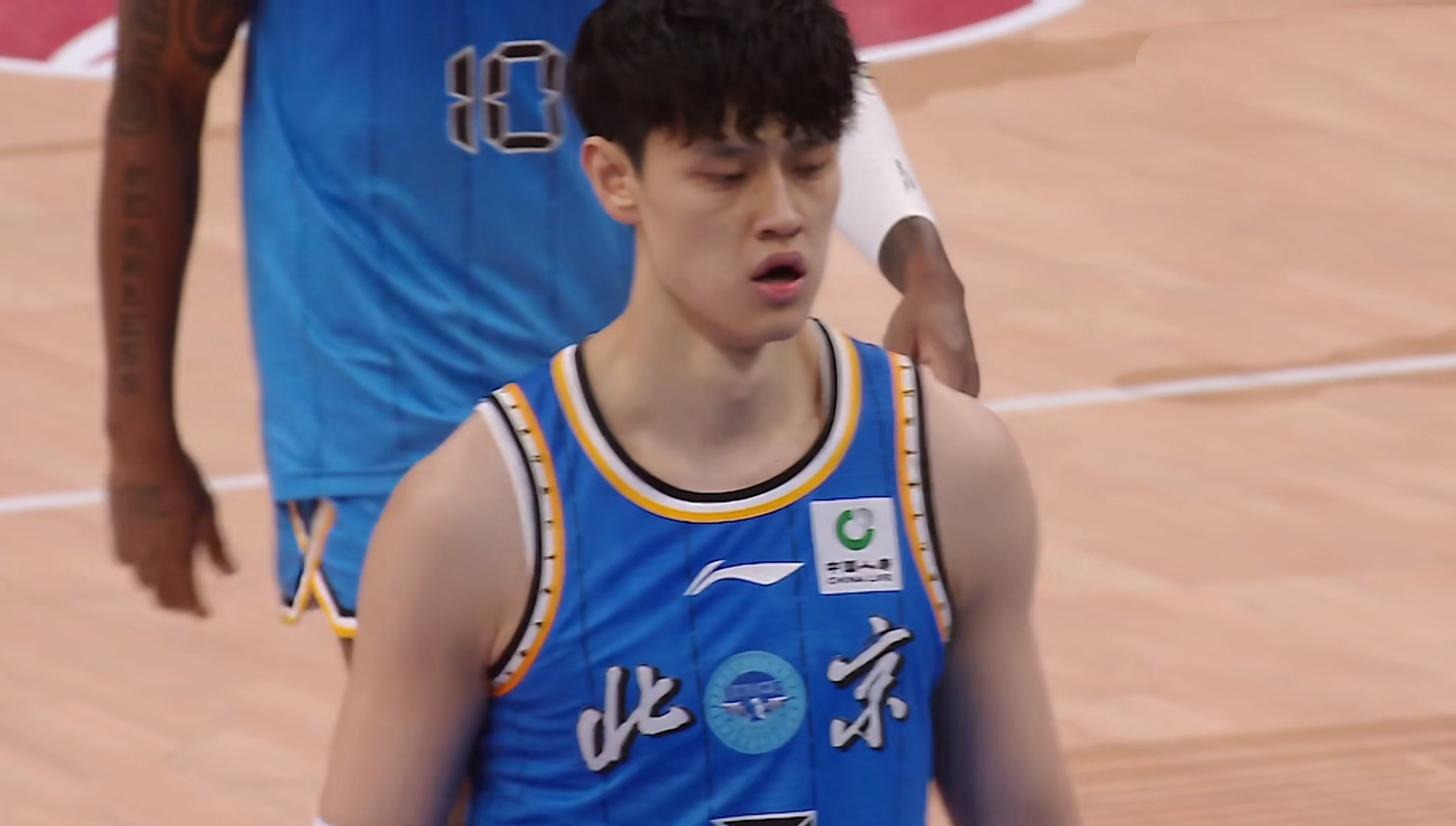 包含周琦手感滚烫,带领辽宁男篮横扫巴黎圣日耳曼,赛后一句话霸气侧漏的词条 包含周琦手感滚烫,带领辽宁男篮横扫巴黎圣日耳曼,赛后一句话霸气侧漏的词条